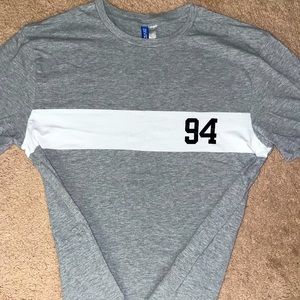 H&M Men’s T-shirt Size: Medium